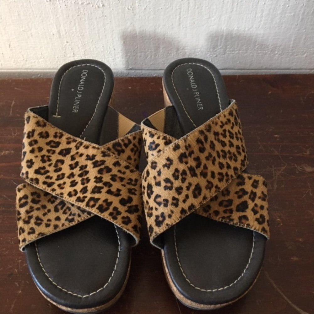 Women's Donald J Pliner Leopard Wedge Sandals 7